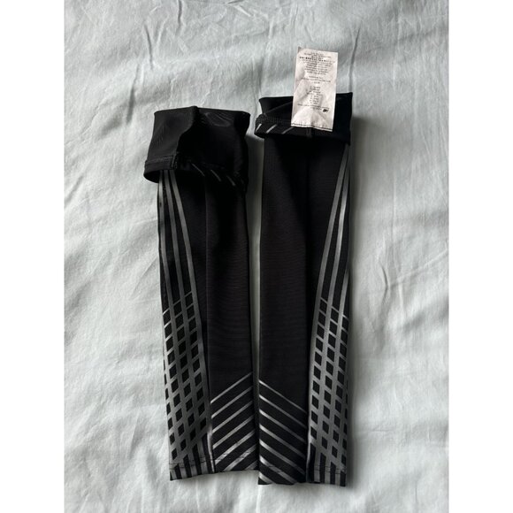 New Balance 2023 Pro Elite Issue Prodigy Racing Arm Black Sleeves Size Small - Picture 5 of 14